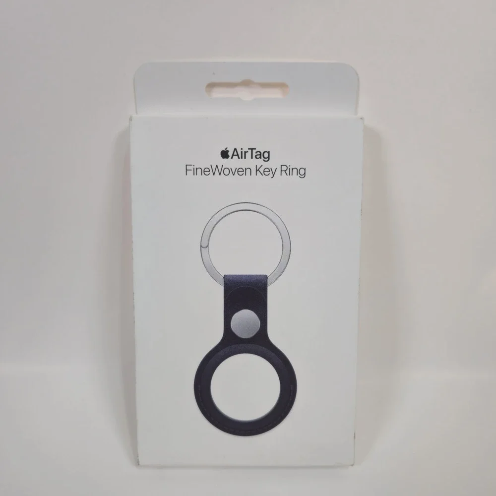 Apple AirTag FineWoven Key Ring Black MA7G4ZM/A New
